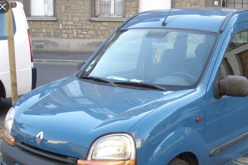 Un automobiliste nous raconte son extraordinaire aventure avec sa Kangoo