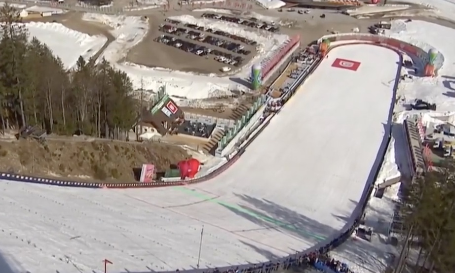 Grosse chute pendant un saut à ski (Daniel Andre Tande)