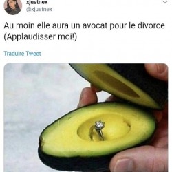 Au moins elle aura un avocat pour le divorce