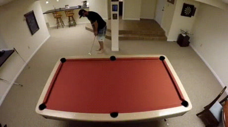 Sympathique trickshot au billard