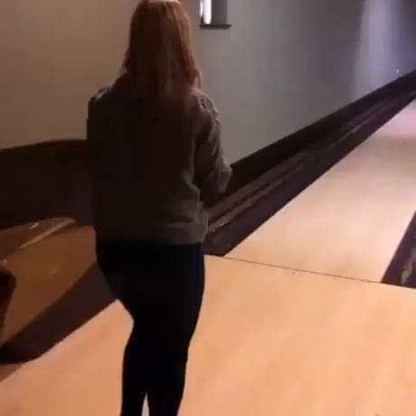 Friendzone level : bowling