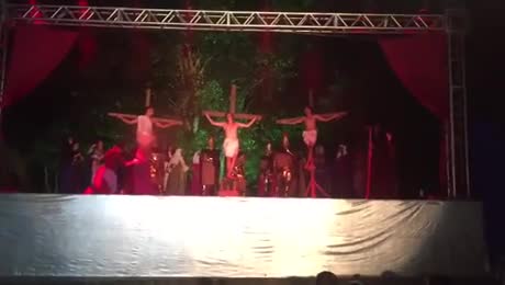 Une pièce de théâtre sur Jésus un peu trop réaliste