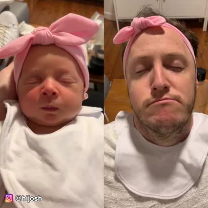 Un père imite les expressions faciales de sa fille