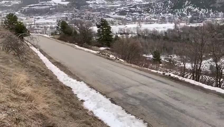 La sortie de route d'Ott Tänak au Rallye de Monte-Carlo 2020