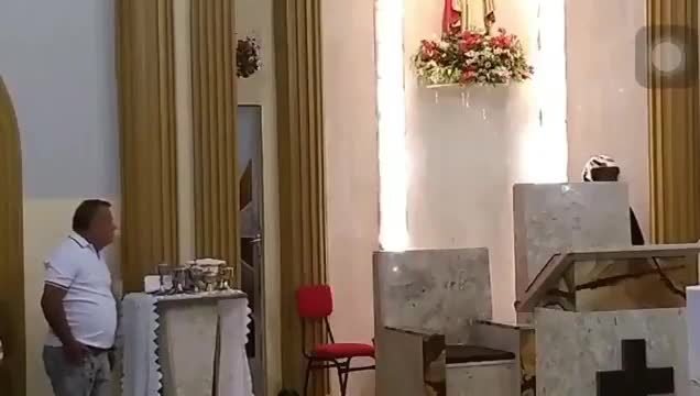 Il tente de braquer une église, ça tourne mal