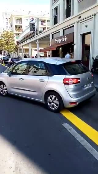 La nouvelle piste cyclable de Pantin est un échec total (Seine-Saint-Denis)