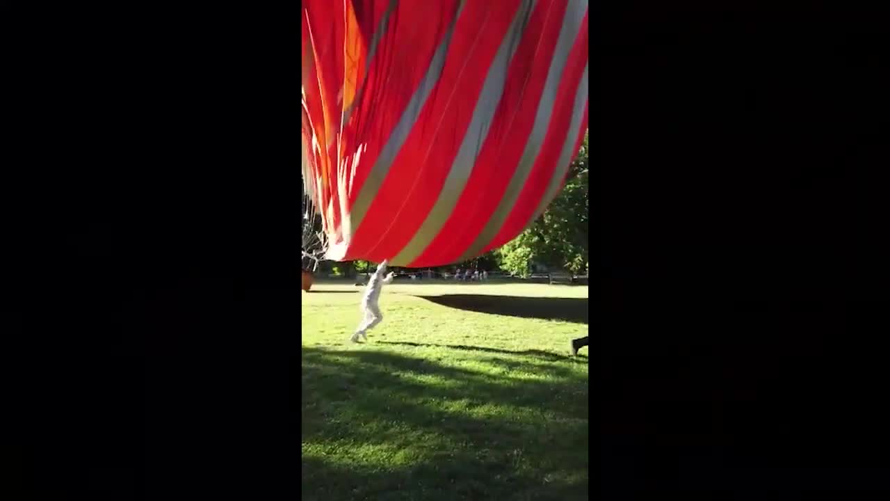 Il se retrouve suspendu par le pied lors d'un tour en montgolfière (France)