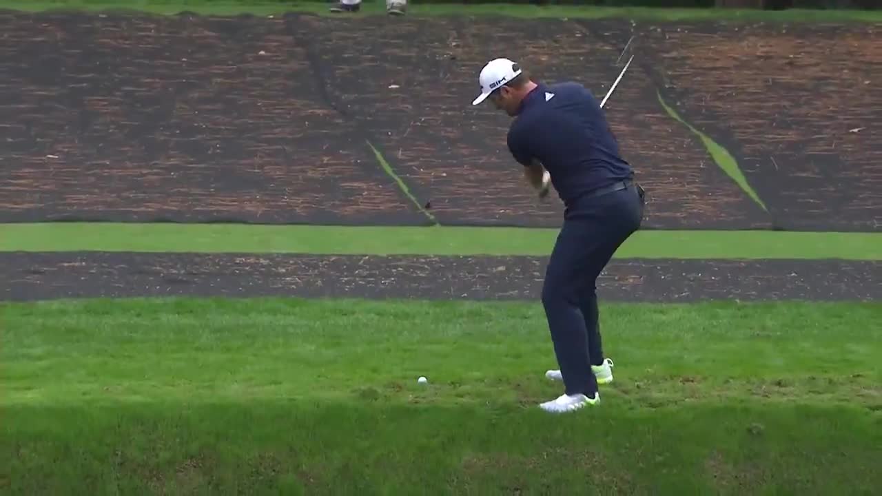 L'énorme trou en un du golfeur Jon Rahm