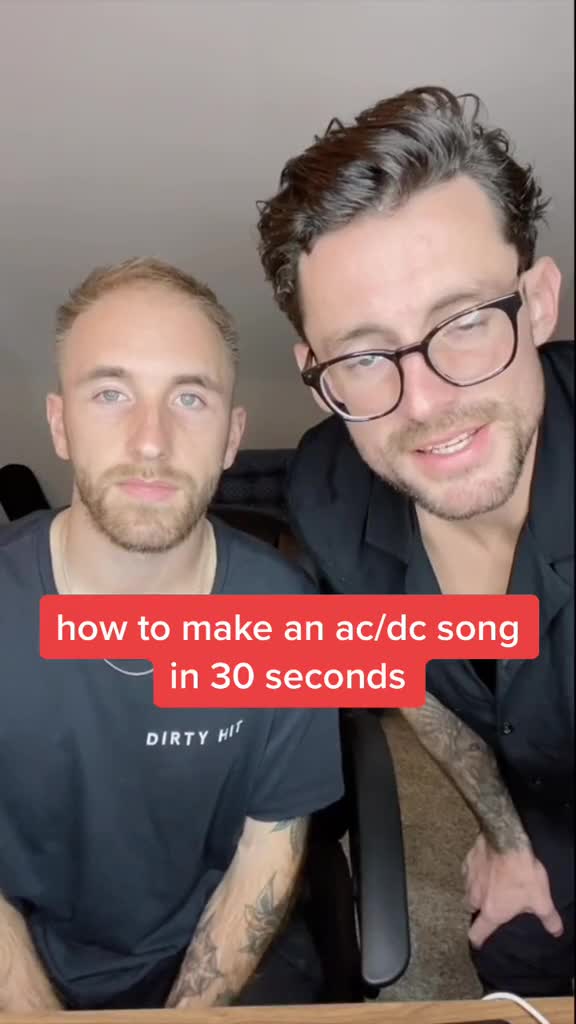 Comment créer une chanson d'AC/DC en 30 secondes