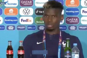 Pogba n'aime pas la bière mais (contrairement à Ronaldo) il a rien contre le Coca-Cola