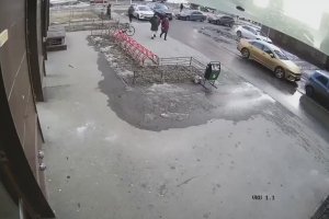 Le ciel lui tombe sur la tĂŞte
