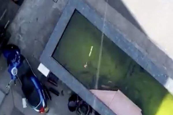 Pêcher avec un drone pendant le confinement (Shanghai)