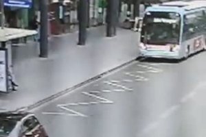Un bus électrique de la RATP prend feu (Paris)