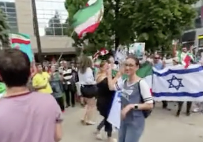 Canada : des iraniens chantent à la gloire d'Éli Copter