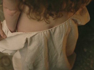 Harriet Slater nue dans Outlander : Blood of My Blood (2025)