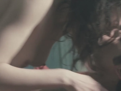 Astrid Bergès-Frisbey nue dans Angels of Sex (2011)