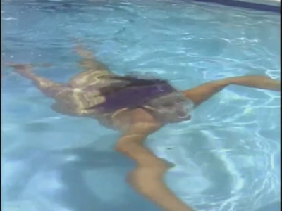 Dana Plato et Landon Hall nues dans Different Strokes (1998)