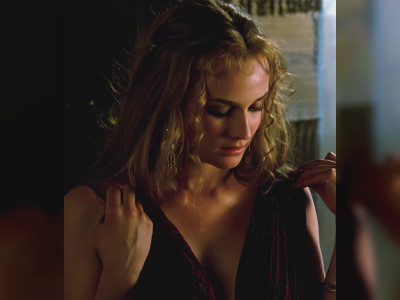 Diane Kruger nue dans Troy (2004)