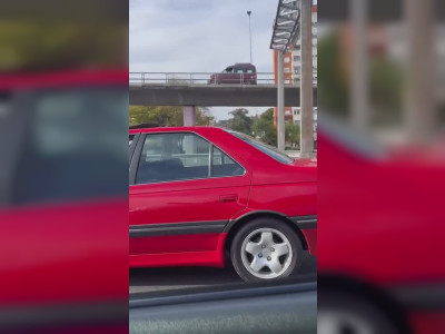 C'est juste une vieille voiture