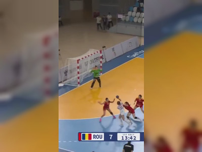Une feinte de folie en handball