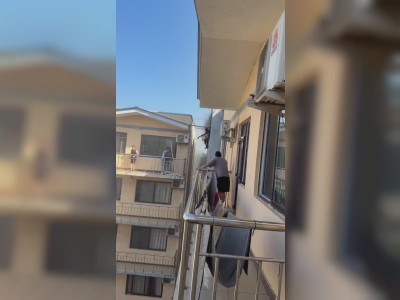 Sauver des gens d'un immeuble en feu