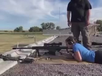 Un ricochet de balle de calibre 50