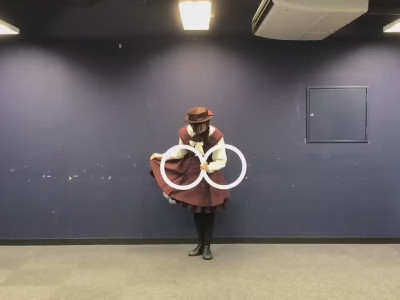 Une impressionnante chorégraphie avec des anneaux